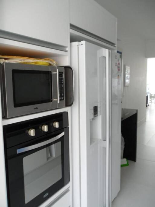 Apto De 3 Dorm De Frente Ao Mar Guarujá Extérieur photo